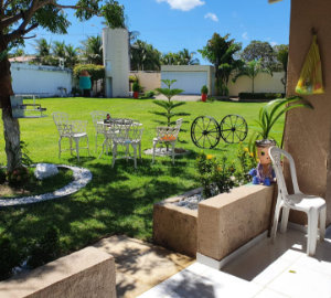 Villa con giardino